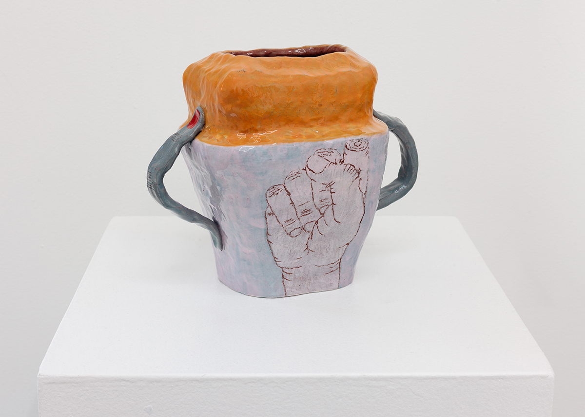 7.Chris-Dolman-Pointless Finger Vase with handles copy